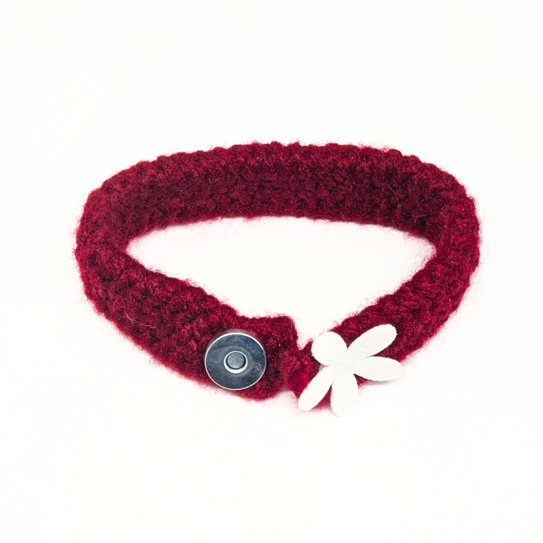 HRIKU® Cat Neck Bands - Cozy Winter Fashion for Cats - Maroon (Pack of 2)