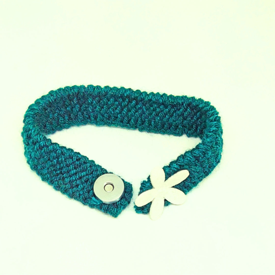 HRIKU® Cat Neck Bands - Cozy Winter Fashion for Cats - Cyan (Pack of 2)