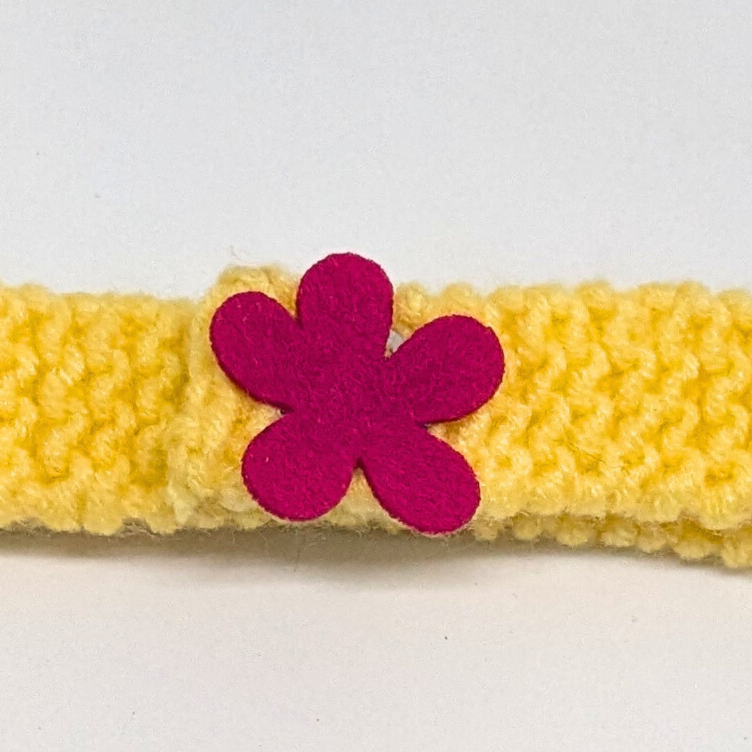 HRIKU® Cat Neck Bands - Cozy Winter Fashion for Cats - Yellow (Pack of 2)