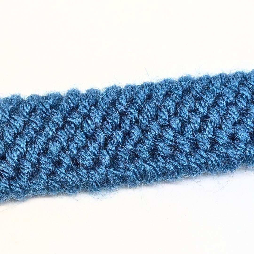 HRIKU® Cat Neck Bands - Cozy Winter Fashion for Cats - Blue (Pack of 2)