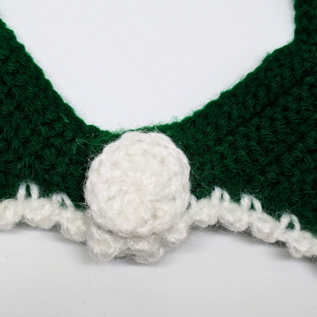 HRIKU® Christmas Wool Crochet Cat Muffler - Cozy & Festive (Green)