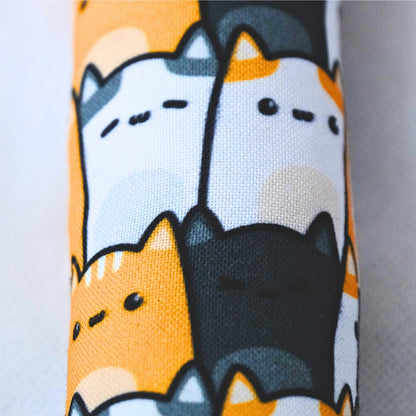 HRIKU® Catnip Canvas Kicker Toy, Organic Himalayan Catnip – Neko Parade (Orange-Grey)